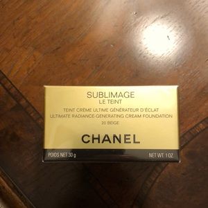 Chanel sublimate le teint foundation 20 beige New